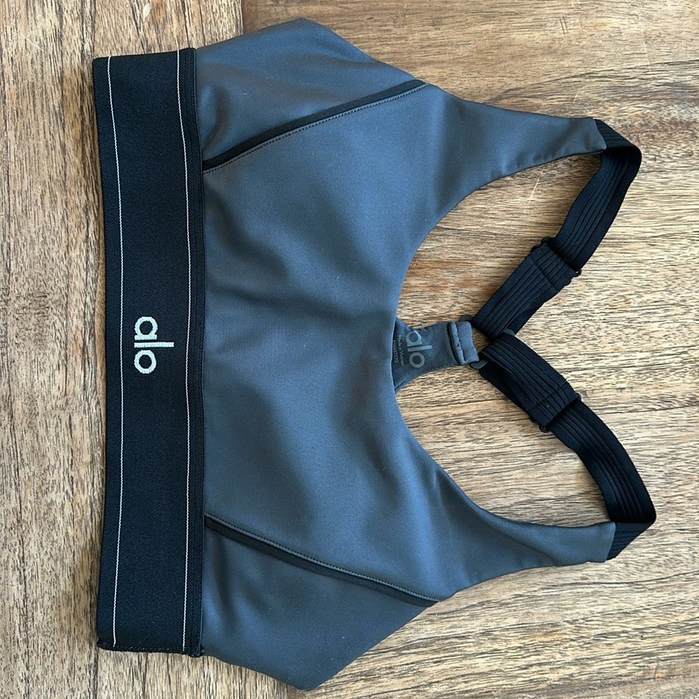 Alo Airlift Suit Up Bra
